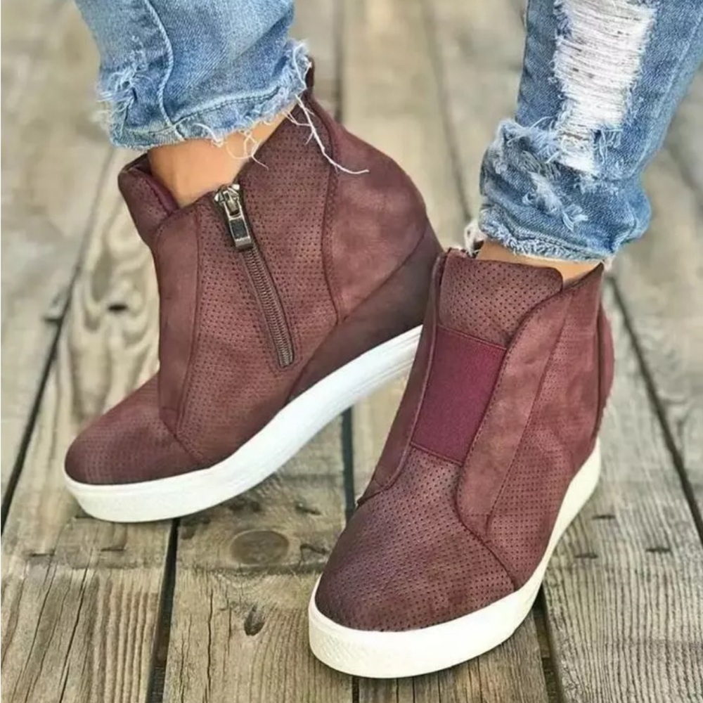 Ccocci Women’s Hidden Wedge Zip Ankle brown/dark maroon Zoey Sneakers Size 8
